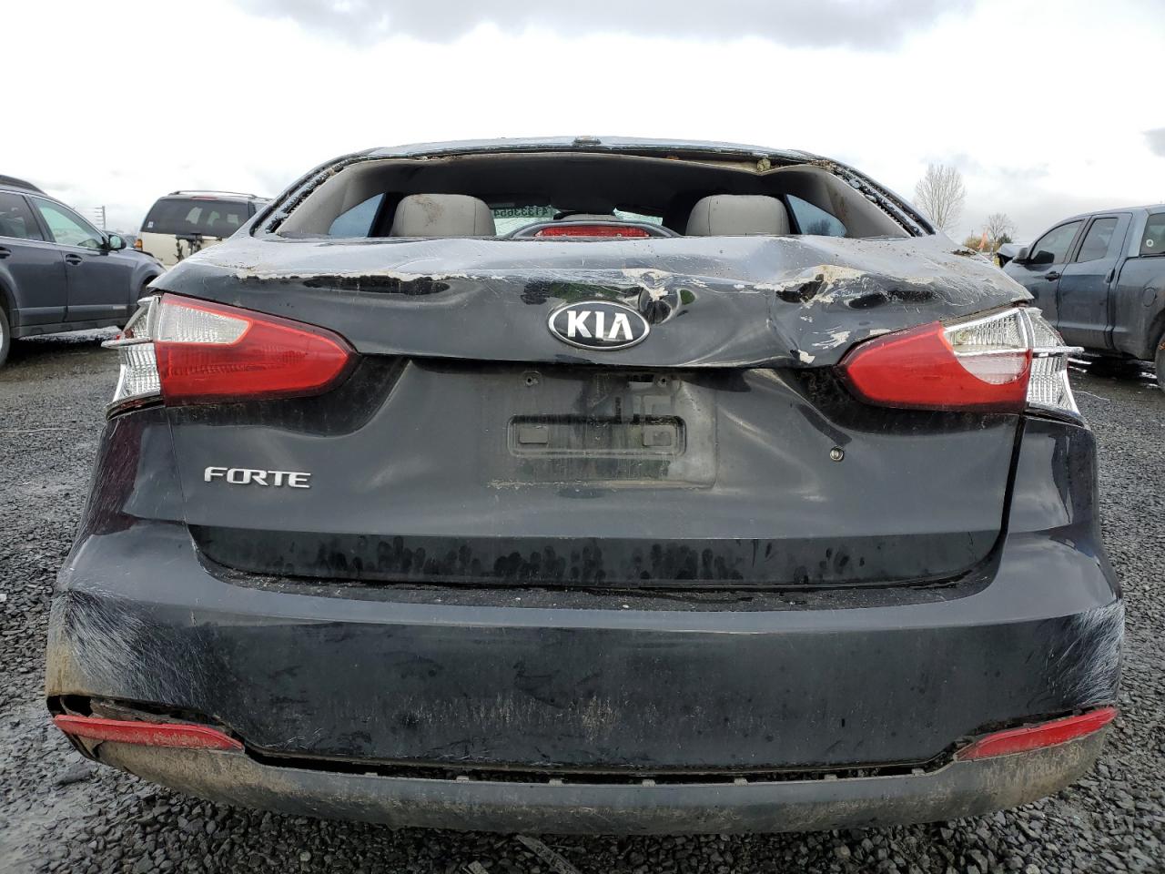 Photo 5 VIN: KNAFK4A67E5181054 - KIA FORTE 