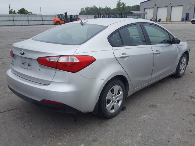 Photo 3 VIN: KNAFK4A67F5308886 - KIA FORTE LX 