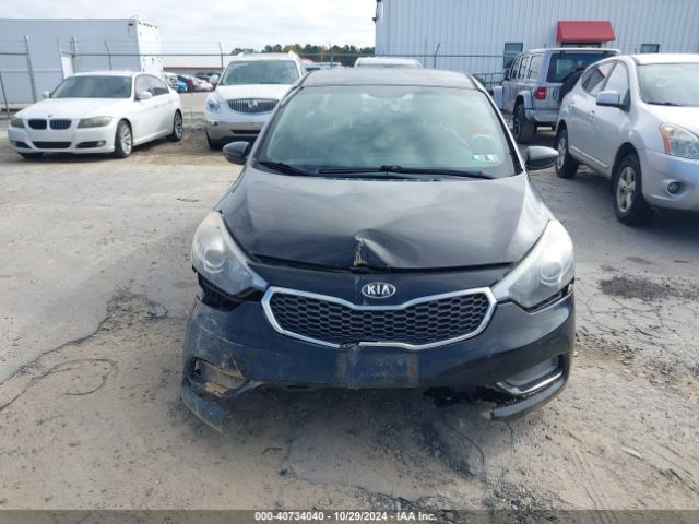 Photo 5 VIN: KNAFK4A67F5340432 - KIA FORTE 