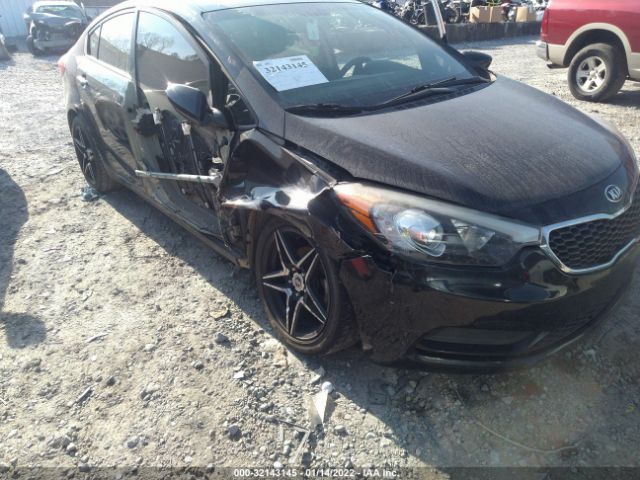 Photo 5 VIN: KNAFK4A67F5348174 - KIA FORTE 