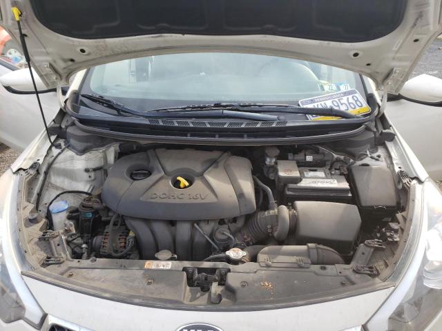 Photo 6 VIN: KNAFK4A67F5358865 - KIA FORTE LX 