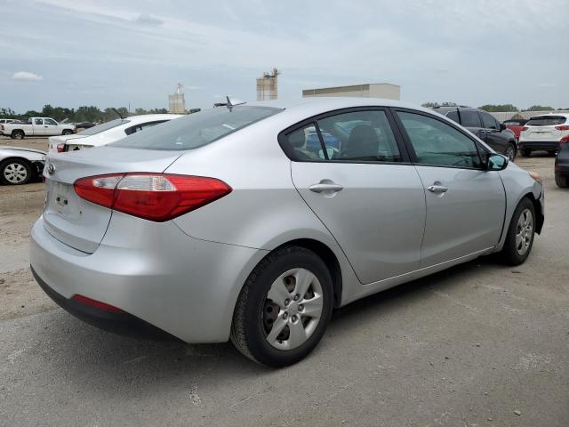 Photo 2 VIN: KNAFK4A67F5371504 - KIA FORTE LX 