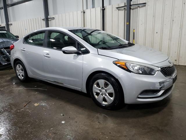 Photo 3 VIN: KNAFK4A67F5371809 - KIA FORTE LX 