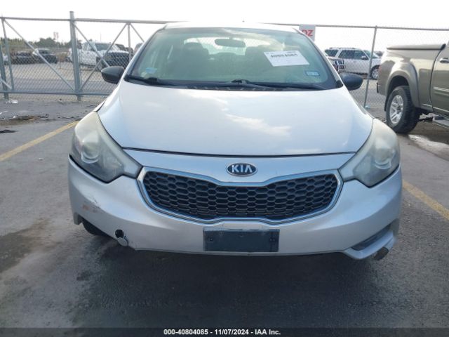 Photo 5 VIN: KNAFK4A67F5388108 - KIA FORTE 