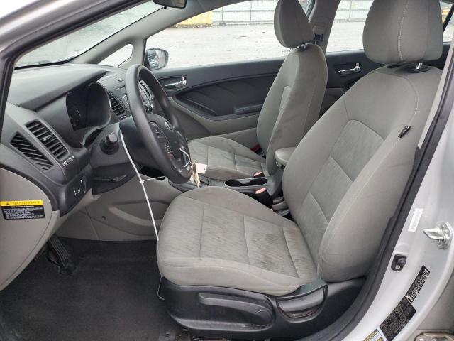 Photo 6 VIN: KNAFK4A67F5390988 - KIA FORTE LX 