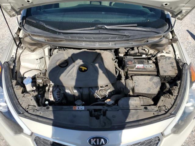 Photo 10 VIN: KNAFK4A67F5399075 - KIA FORTE LX 