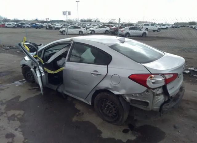 Photo 2 VIN: KNAFK4A67F5406025 - KIA FORTE 