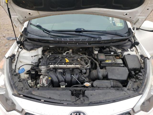 Photo 10 VIN: KNAFK4A67G5485214 - KIA FORTE LX 