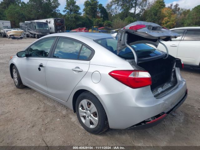 Photo 2 VIN: KNAFK4A67G5507485 - KIA FORTE 