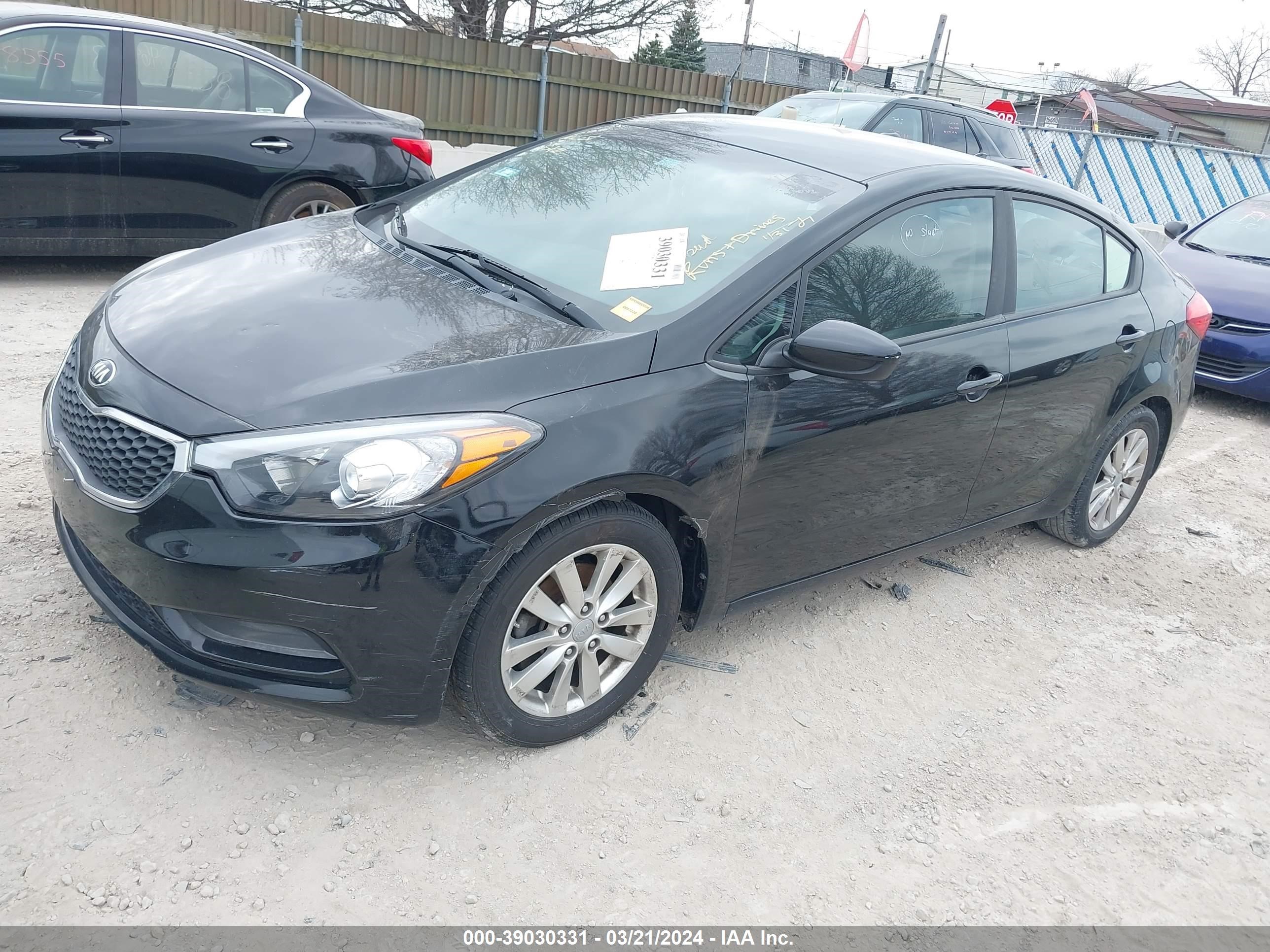 Photo 1 VIN: KNAFK4A67G5532516 - KIA FORTE 