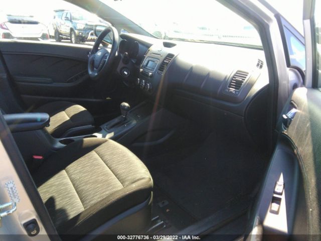 Photo 4 VIN: KNAFK4A67G5535741 - KIA FORTE 