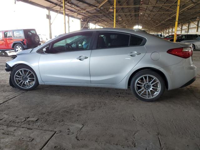 Photo 1 VIN: KNAFK4A67G5537666 - KIA FORTE LX 