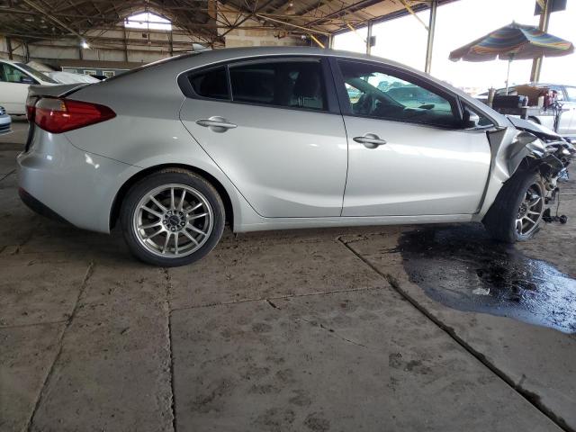 Photo 2 VIN: KNAFK4A67G5537666 - KIA FORTE LX 