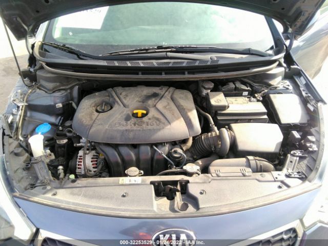 Photo 9 VIN: KNAFK4A67G5565841 - KIA FORTE 