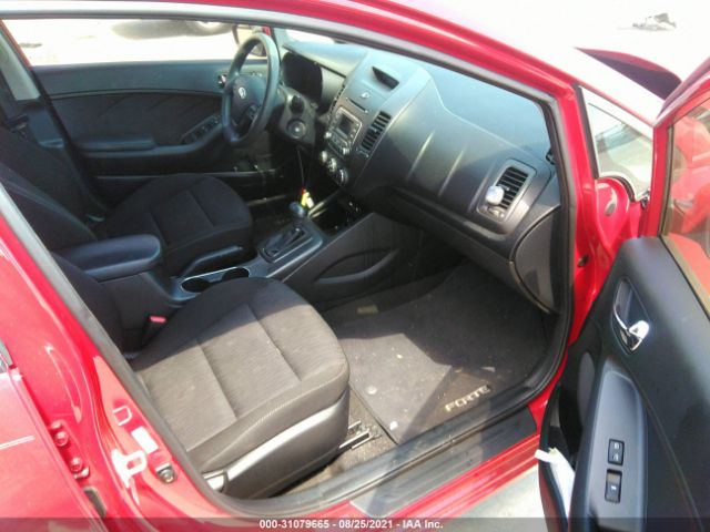 Photo 4 VIN: KNAFK4A67G5606856 - KIA FORTE 