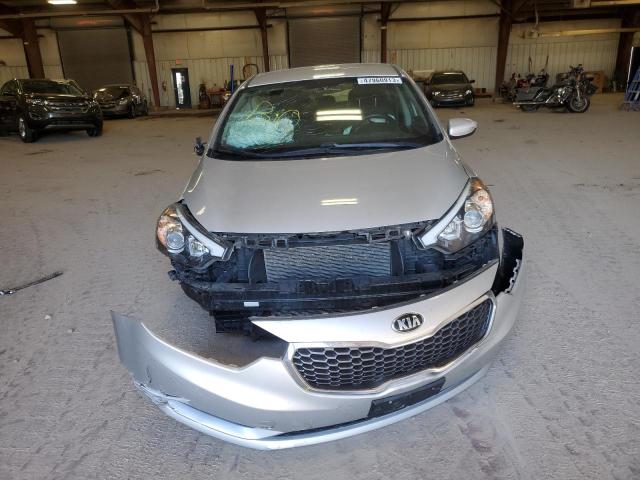 Photo 6 VIN: KNAFK4A67G5611183 - KIA FORTE 