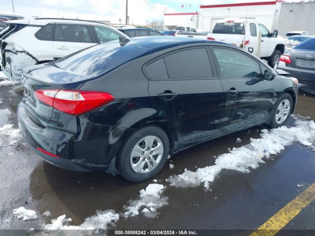 Photo 3 VIN: KNAFK4A67G5615914 - KIA FORTE 