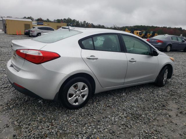 Photo 2 VIN: KNAFK4A68E5048447 - KIA FORTE LX 