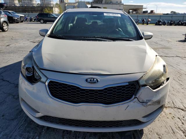 Photo 4 VIN: KNAFK4A68E5243819 - KIA FORTE LX 