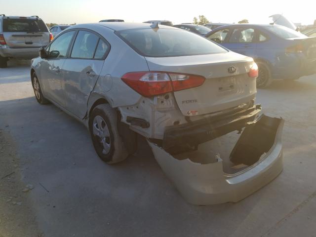 Photo 2 VIN: KNAFK4A68F5258984 - KIA FORTE LX 