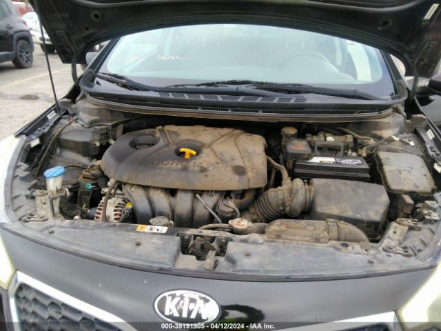 Photo 9 VIN: KNAFK4A68F5267443 - KIA FORTE 