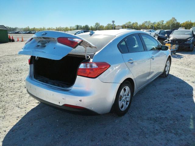 Photo 3 VIN: KNAFK4A68F5293167 - KIA FORTE LX 