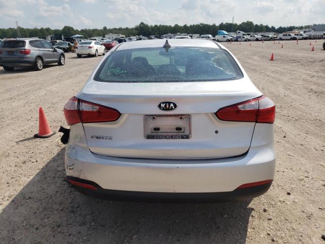 Photo 5 VIN: KNAFK4A68F5298756 - KIA FORTE 