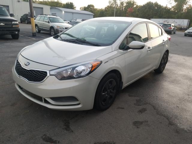 Photo 1 VIN: KNAFK4A68F5328743 - KIA FORTE LX 