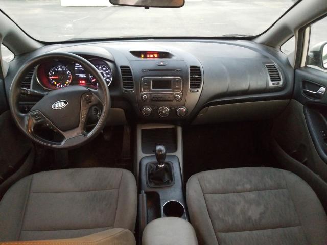 Photo 8 VIN: KNAFK4A68F5328743 - KIA FORTE LX 