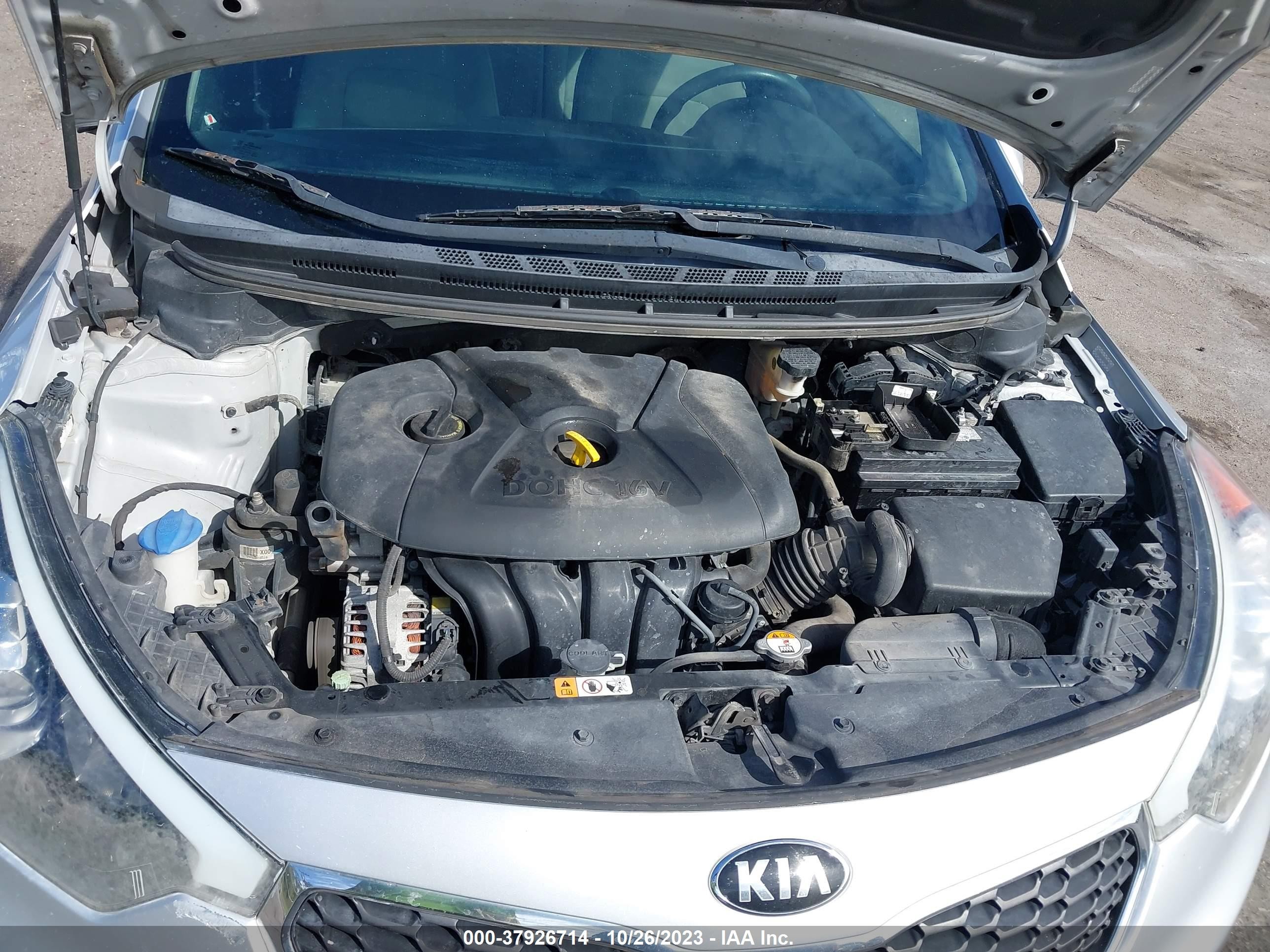 Photo 9 VIN: KNAFK4A68F5329438 - KIA FORTE 