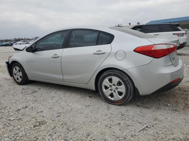 Photo 1 VIN: KNAFK4A68F5330119 - KIA FORTE LX 