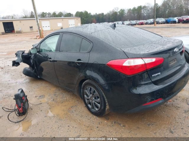 Photo 2 VIN: KNAFK4A68F5334803 - KIA FORTE 