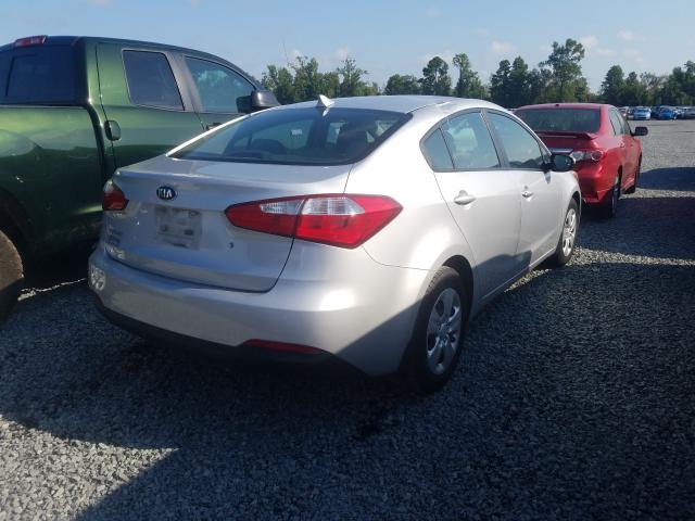 Photo 3 VIN: KNAFK4A68F5378137 - KIA FORTE LX 