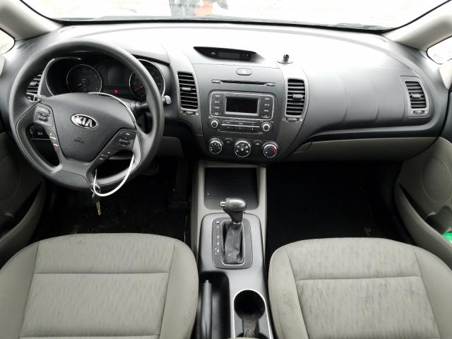 Photo 8 VIN: KNAFK4A68F5411766 - KIA FORTE LX 