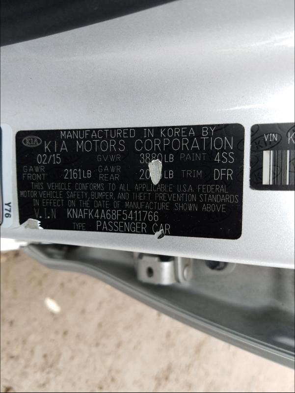 Photo 9 VIN: KNAFK4A68F5411766 - KIA FORTE LX 