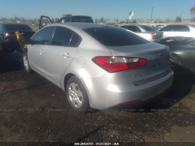 Photo 2 VIN: KNAFK4A68F5425926 - KIA FORTE 