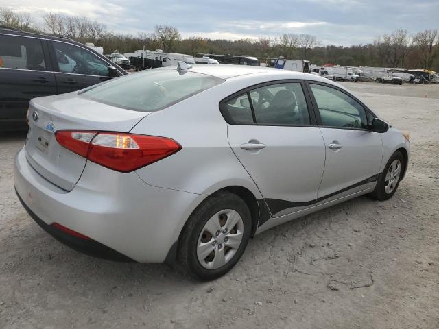 Photo 2 VIN: KNAFK4A68F5428566 - KIA FORTE LX 