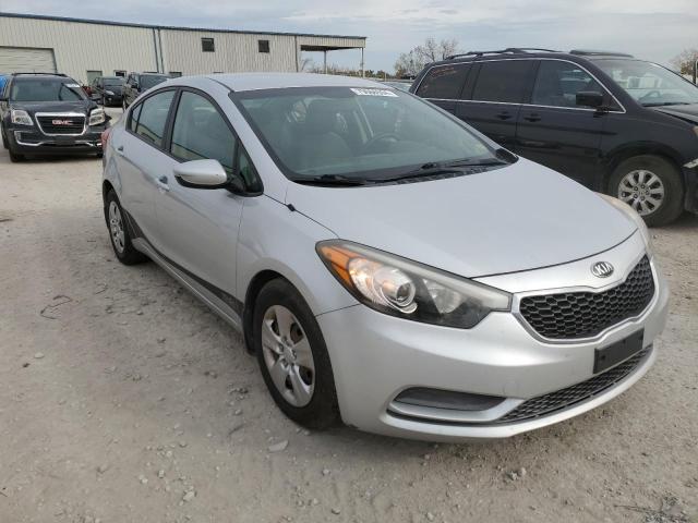 Photo 3 VIN: KNAFK4A68F5428566 - KIA FORTE LX 