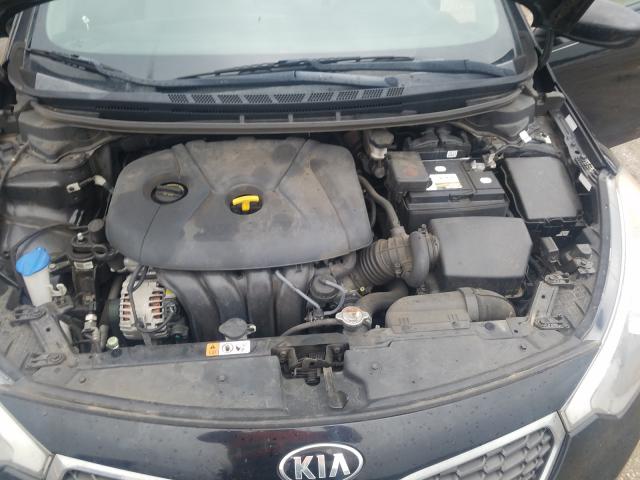 Photo 6 VIN: KNAFK4A68G5439357 - KIA FORTE 