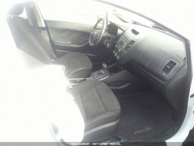 Photo 4 VIN: KNAFK4A68G5441884 - KIA FORTE 