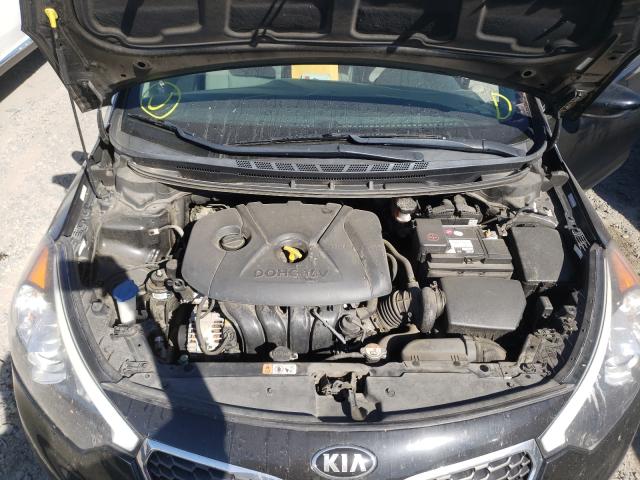 Photo 6 VIN: KNAFK4A68G5461066 - KIA FORTE LX 