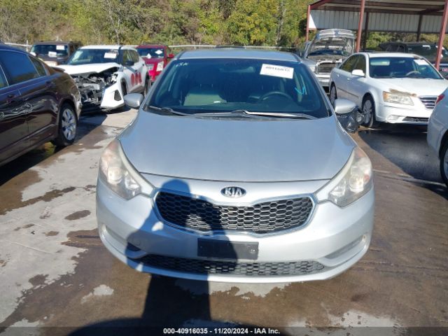 Photo 5 VIN: KNAFK4A68G5514736 - KIA FORTE 