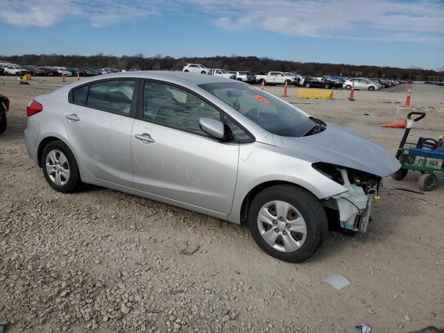 Photo 3 VIN: KNAFK4A68G5539040 - KIA FORTE LX 