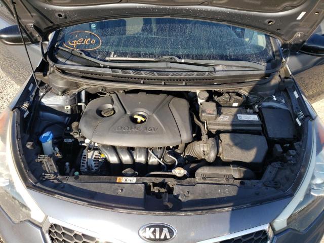 Photo 10 VIN: KNAFK4A68G5551916 - KIA FORTE LX 