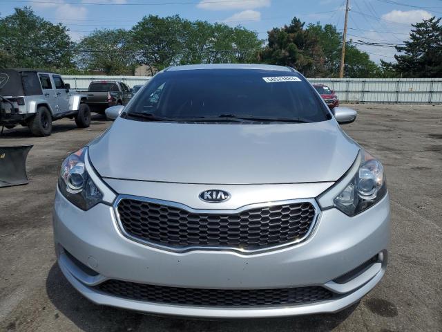 Photo 4 VIN: KNAFK4A68G5559871 - KIA FORTE 