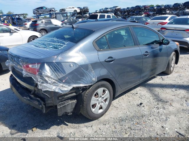 Photo 3 VIN: KNAFK4A68G5560812 - KIA FORTE 