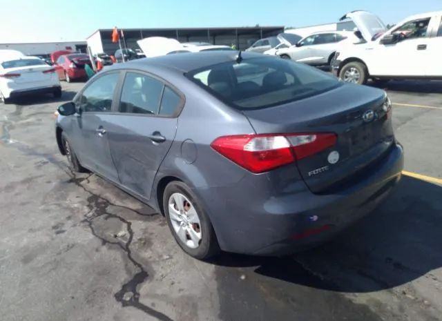 Photo 2 VIN: KNAFK4A68G5570028 - KIA FORTE 