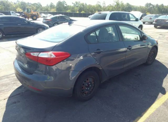 Photo 3 VIN: KNAFK4A68G5570028 - KIA FORTE 