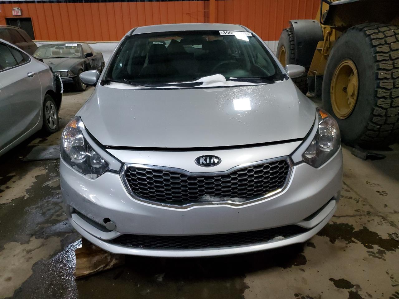 Photo 4 VIN: KNAFK4A68G5579957 - KIA FORTE 