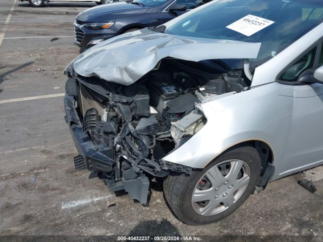 Photo 5 VIN: KNAFK4A68G5582261 - KIA FORTE 